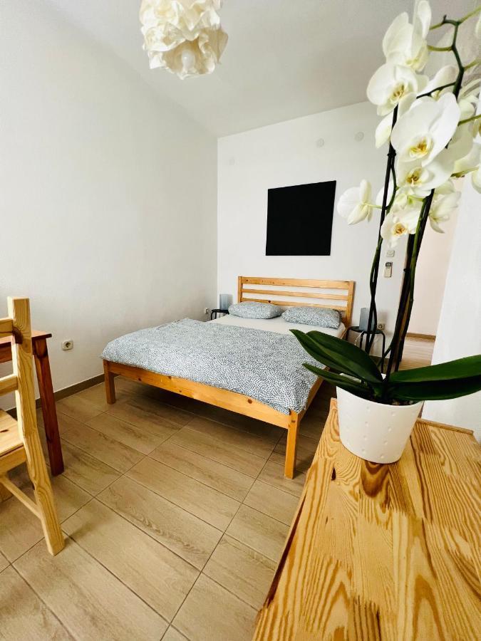 Guesthouse Dvoshko Hvar Town Exterior foto